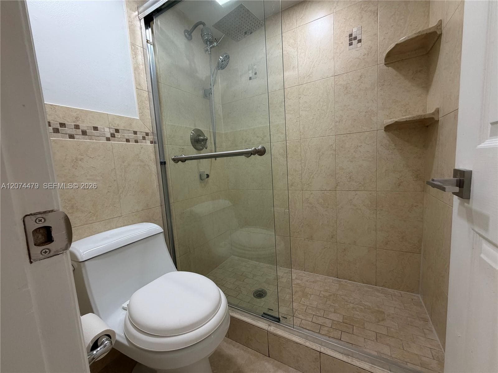 MONTEREY VILLAGE-ONE COND · #104-25 in Miami - Photo 12