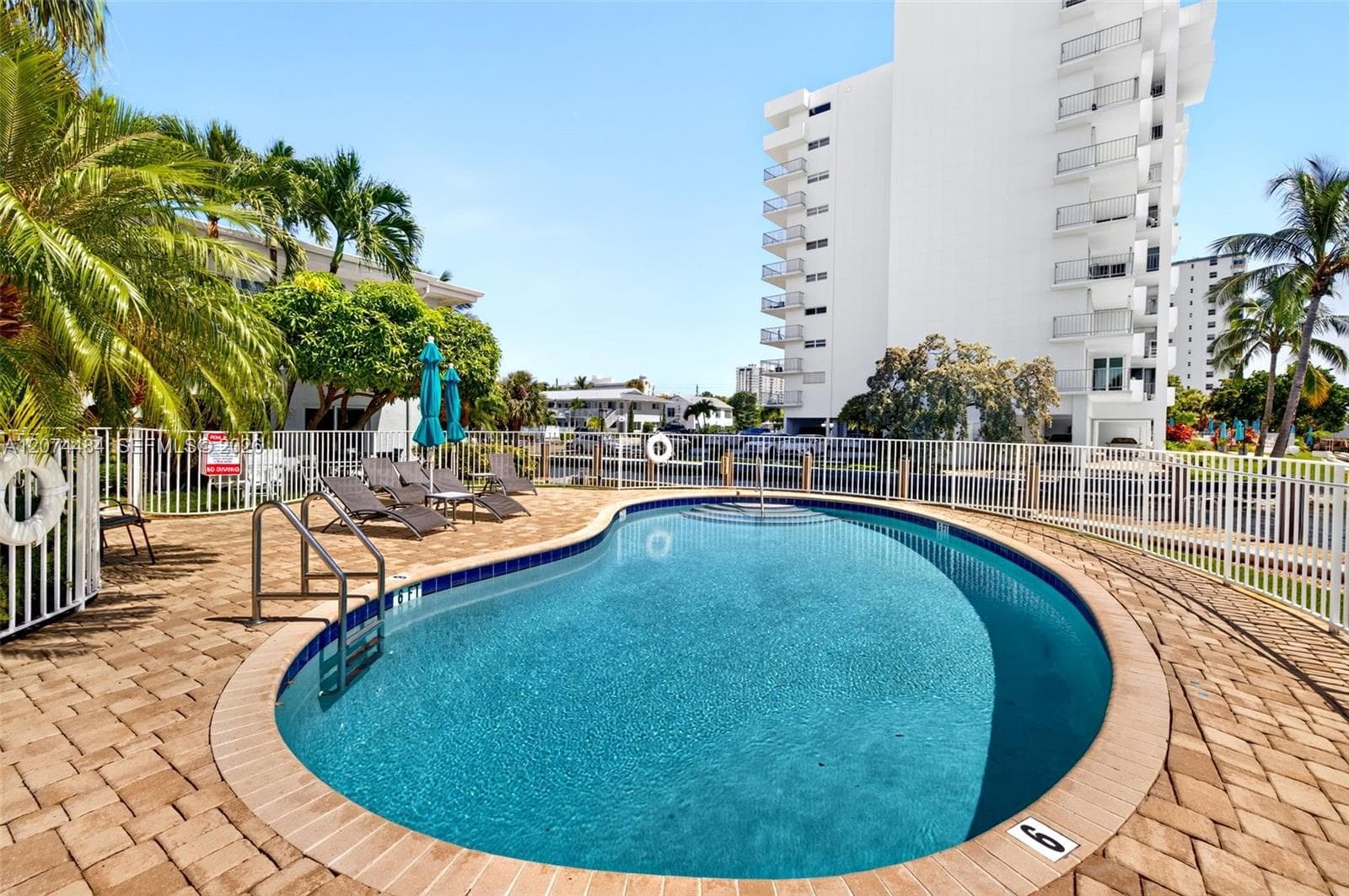 Aqua Camino Condo · #2 in Pompano Beach - Photo 25