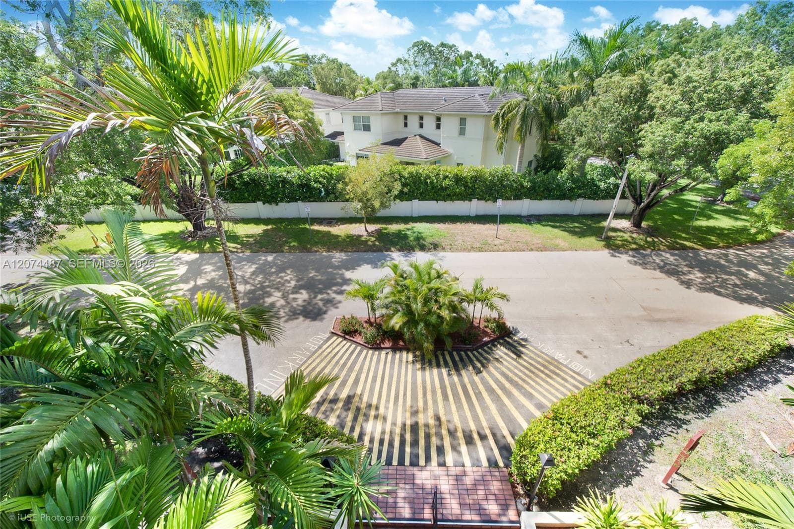 VILLA CAPRI CONDO · #416 in Coral Gables - Photo 2