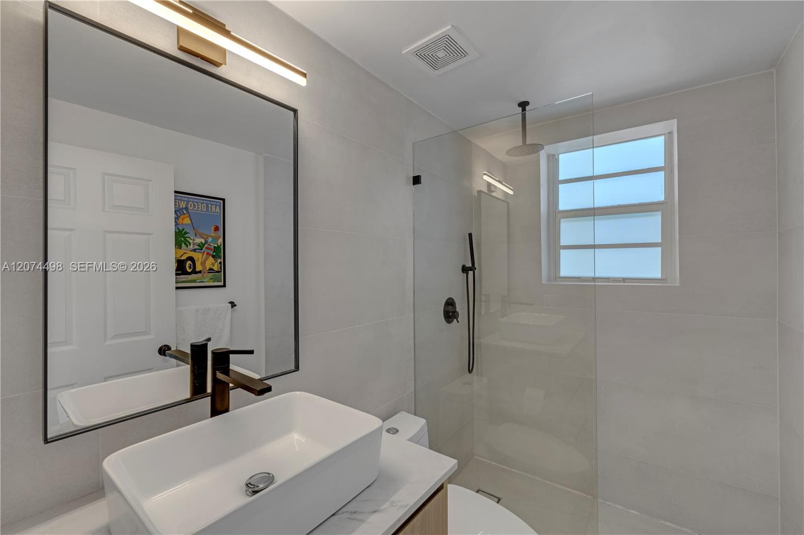 PINE TREE PLACE CONDO · #209 in Miami Beach - Photo 11