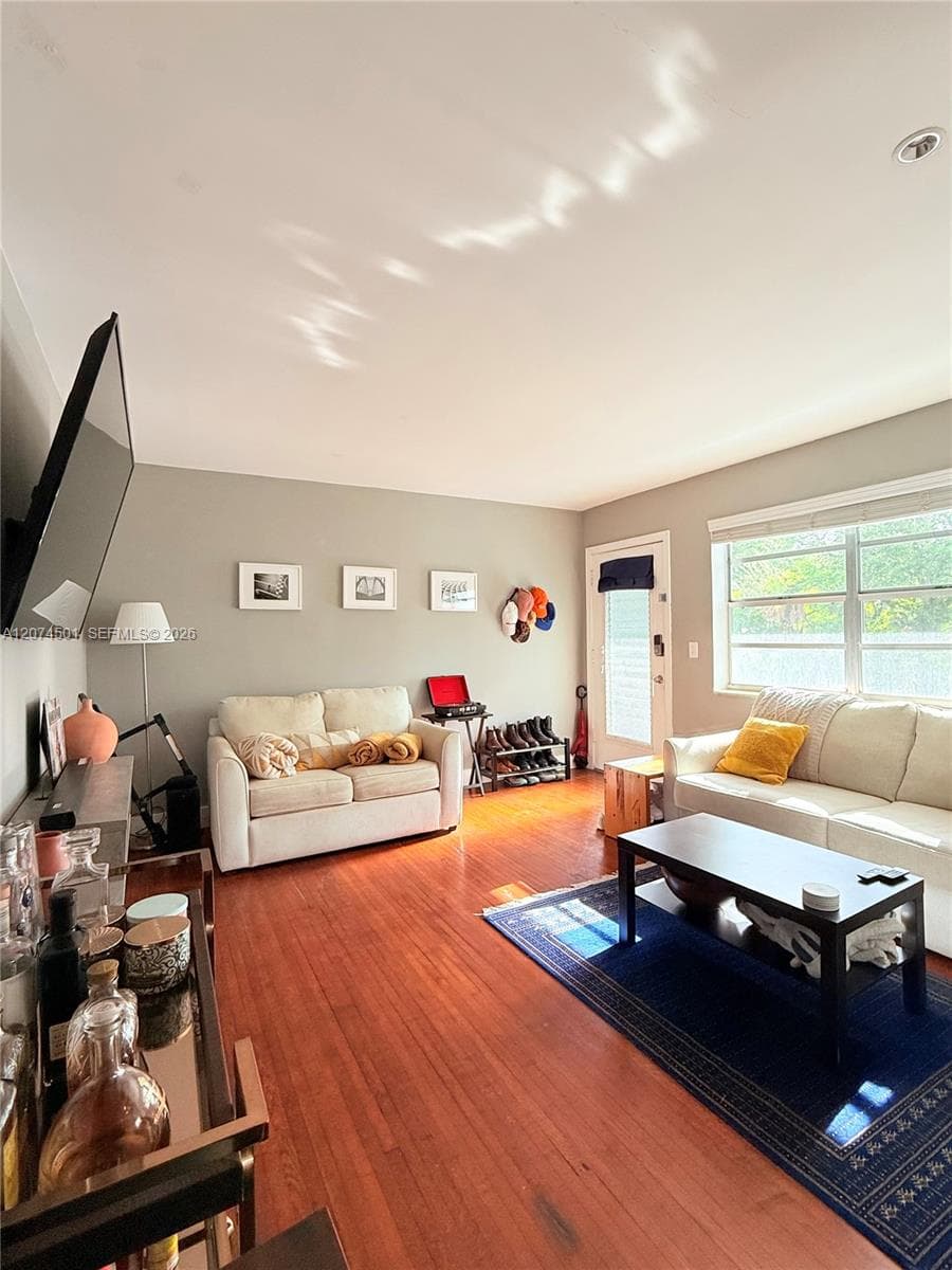 BELLE MEADE PLACE CONDO · #12 in Miami - Photo 3