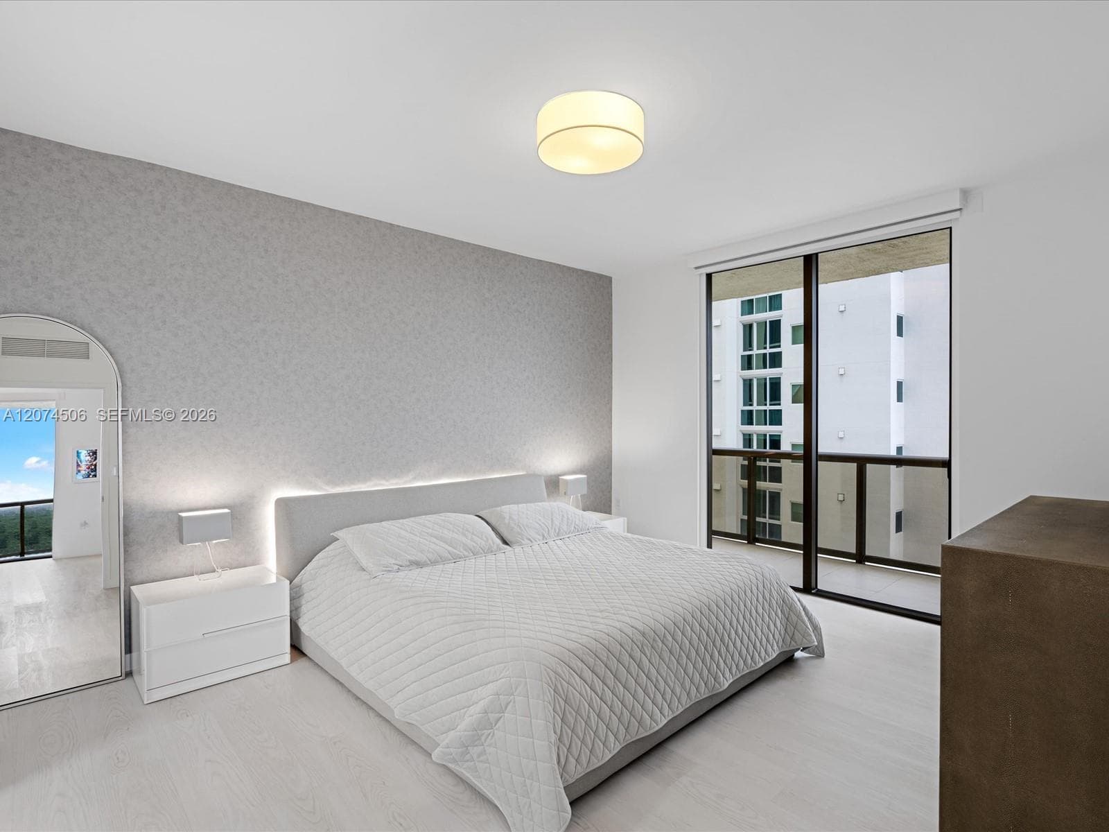 SAYAN CONDO · #1804 in Sunny Isles Beach - Photo 8