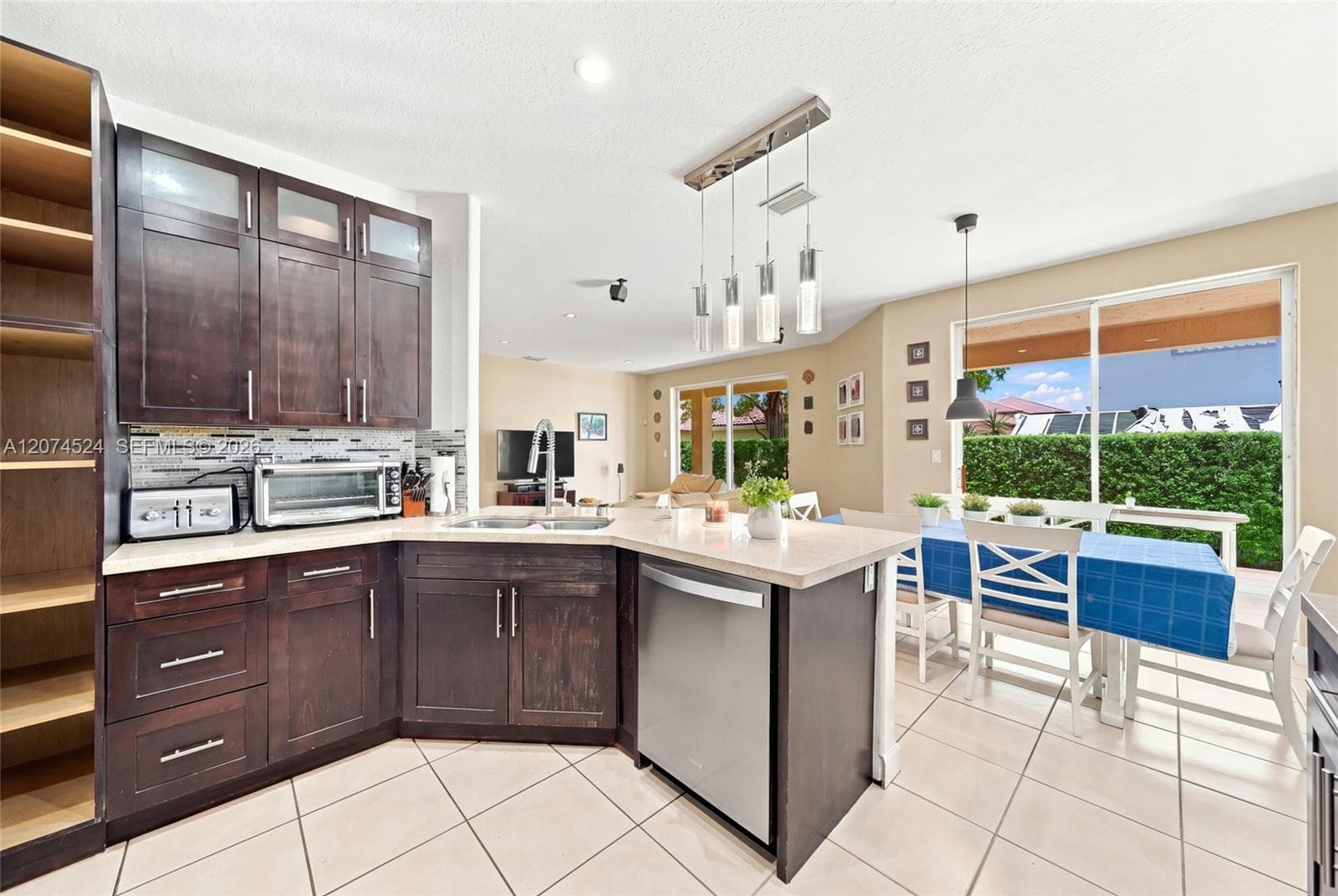 15429 SW 36th Ter photo 12