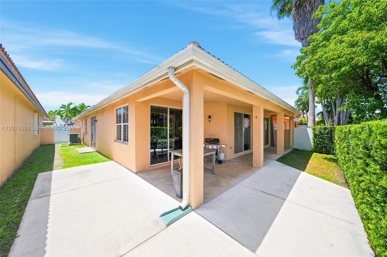 15429 SW 36th Ter photo 35