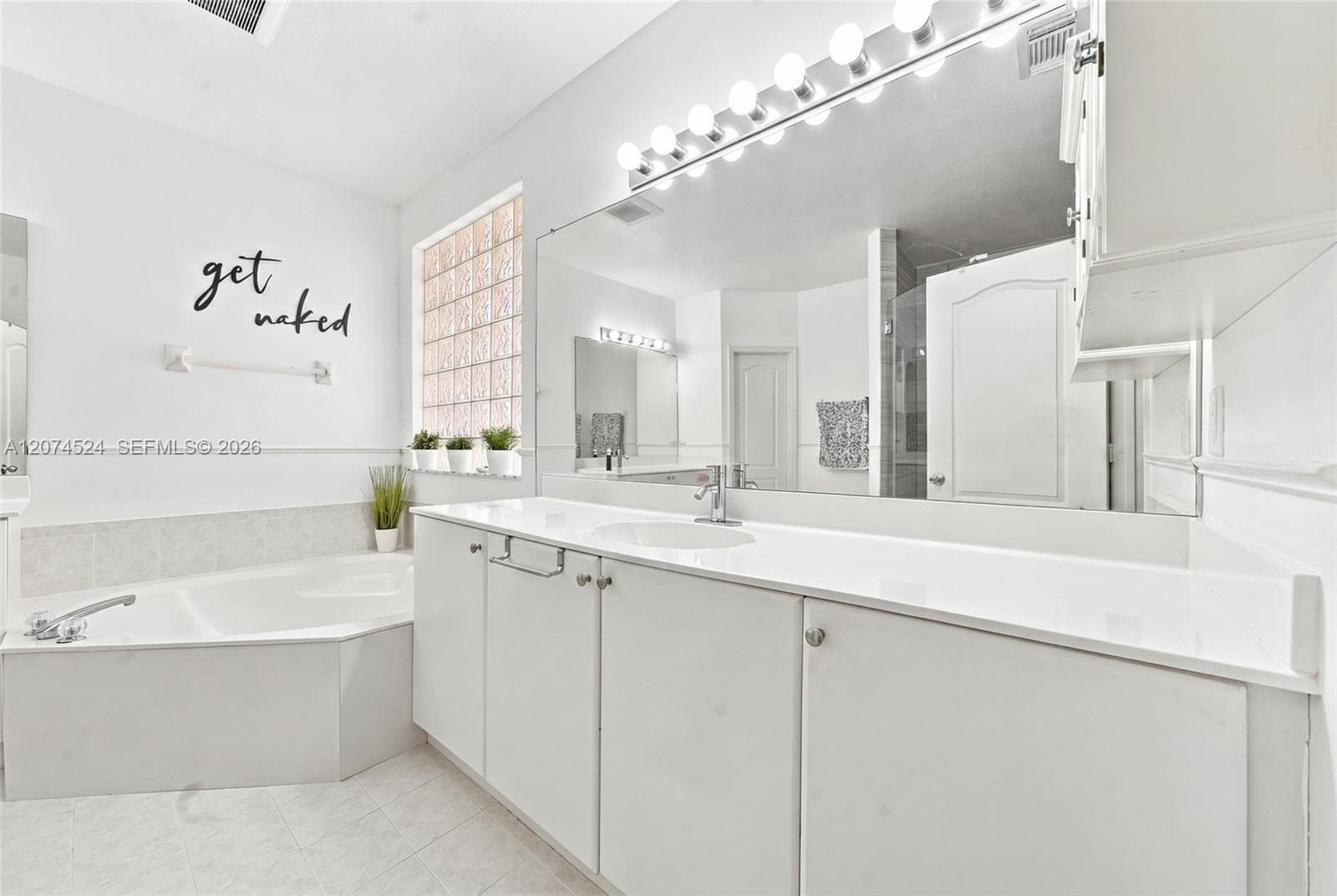 15429 SW 36th Ter photo 21