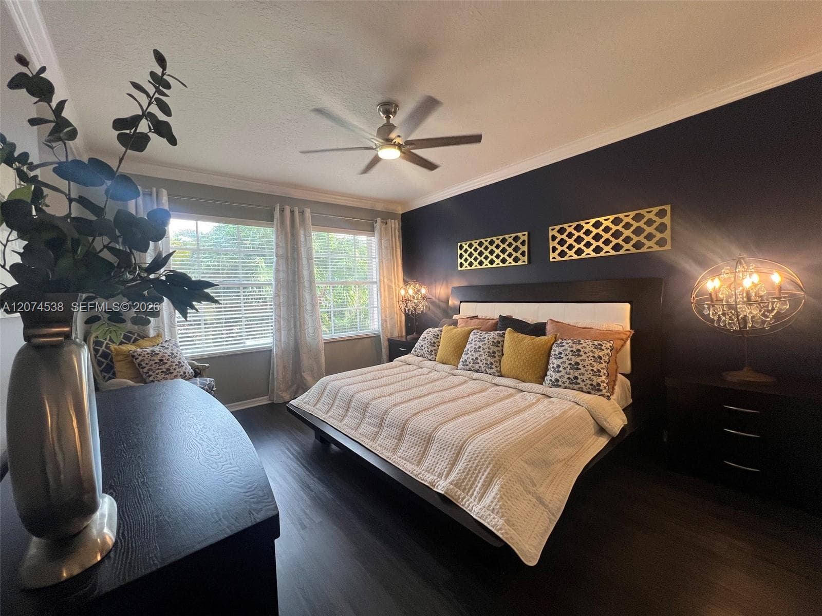 MASTER BEDROOM