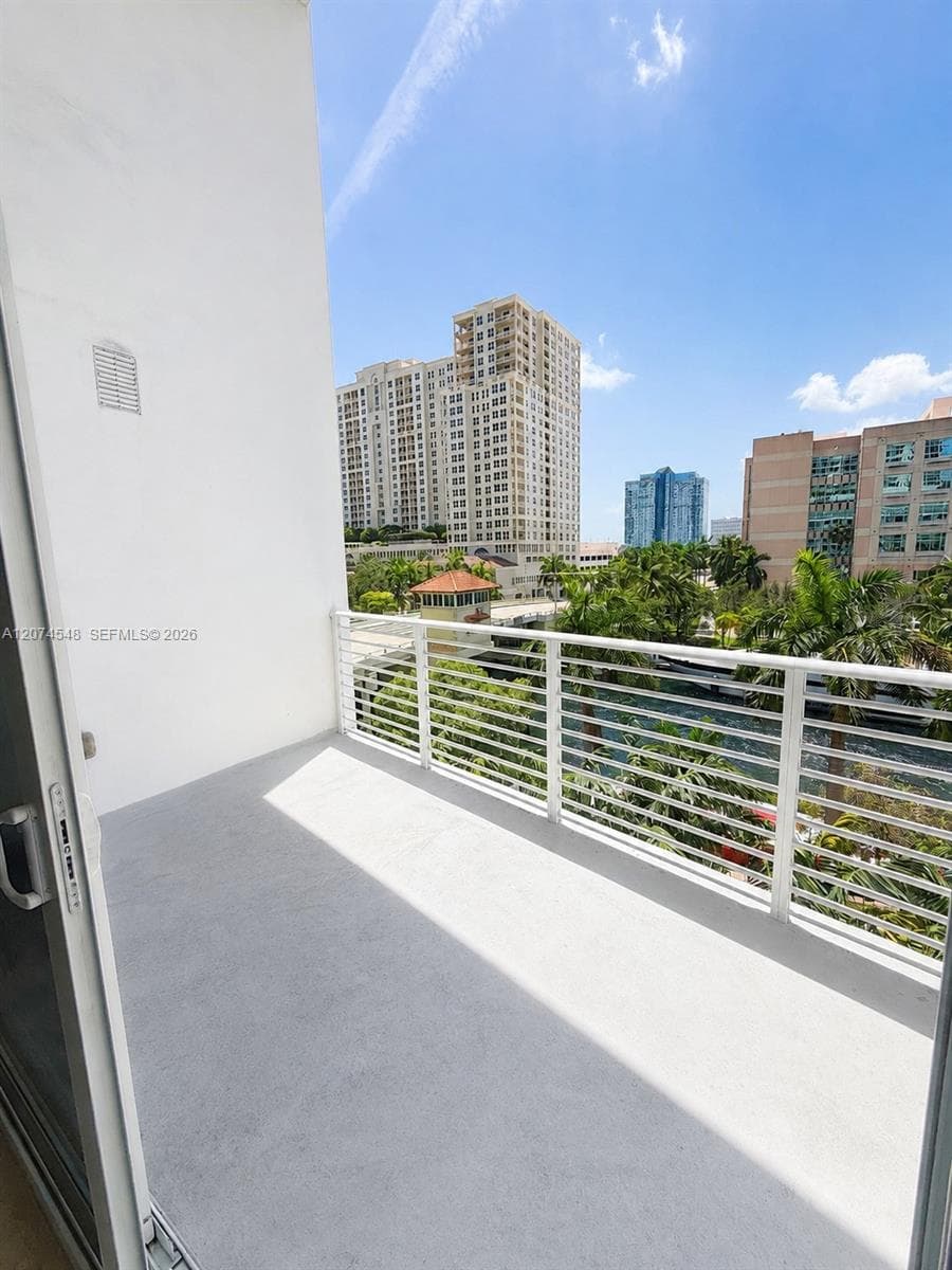 NEW RIVER CENTER · #310 in Fort Lauderdale - Photo 6