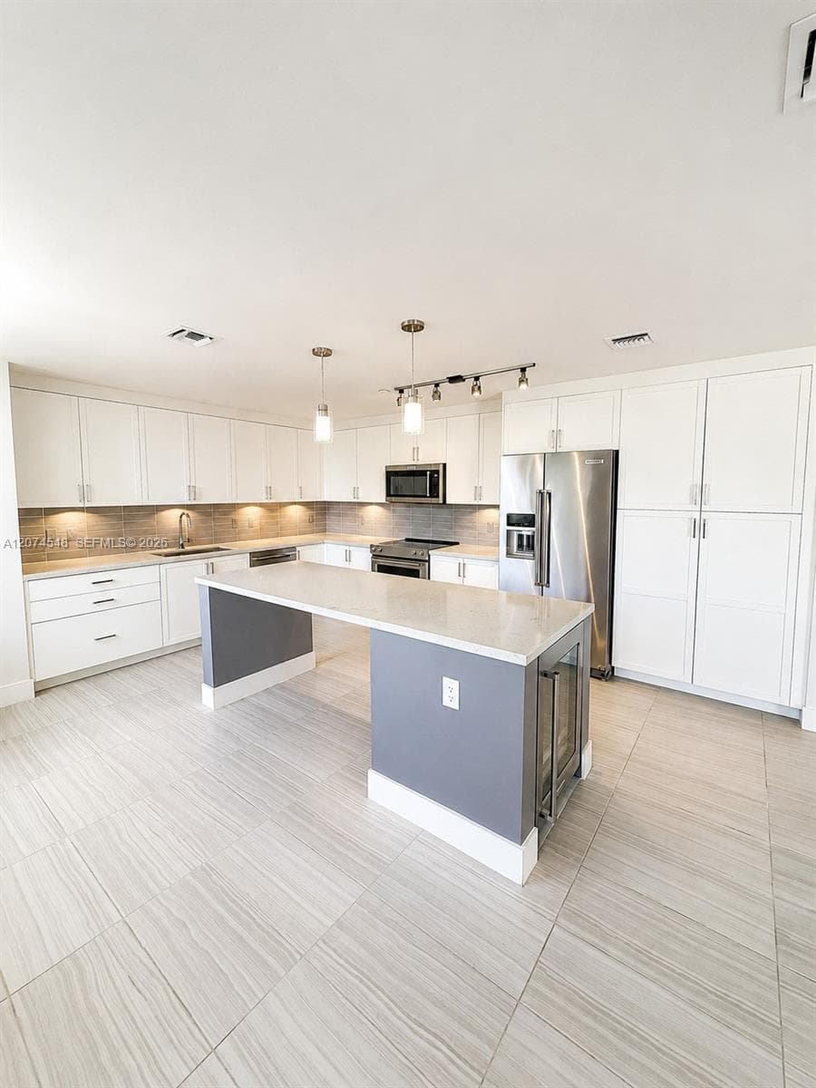 NEW RIVER CENTER · #310 in Fort Lauderdale - Photo 1