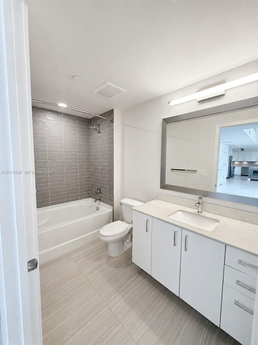 NEW RIVER CENTER · #310 in Fort Lauderdale - Photo 8