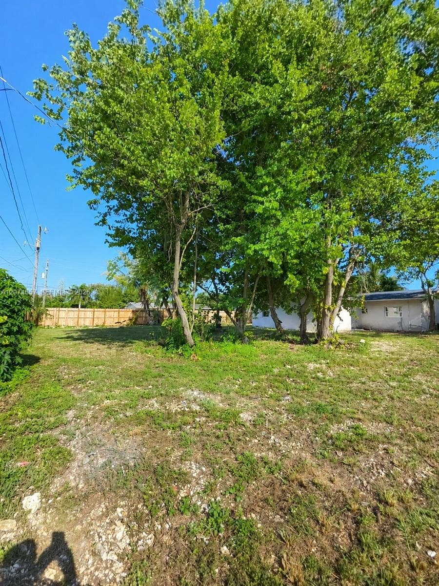 980 NW 13th St photo 21