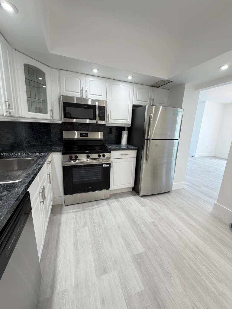 ARLEN HOUSE WEST CONDO · #1231 in Sunny Isles Beach - Photo 24