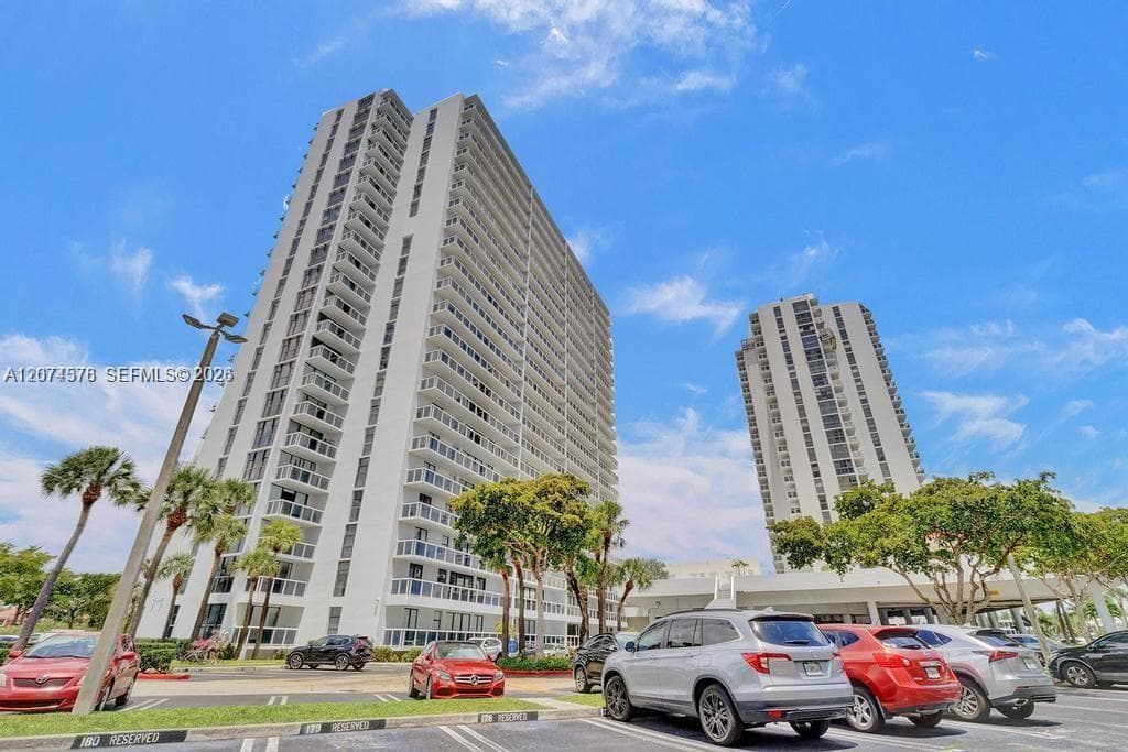 WATERVIEW CONDO · #938 in Aventura - Photo 54