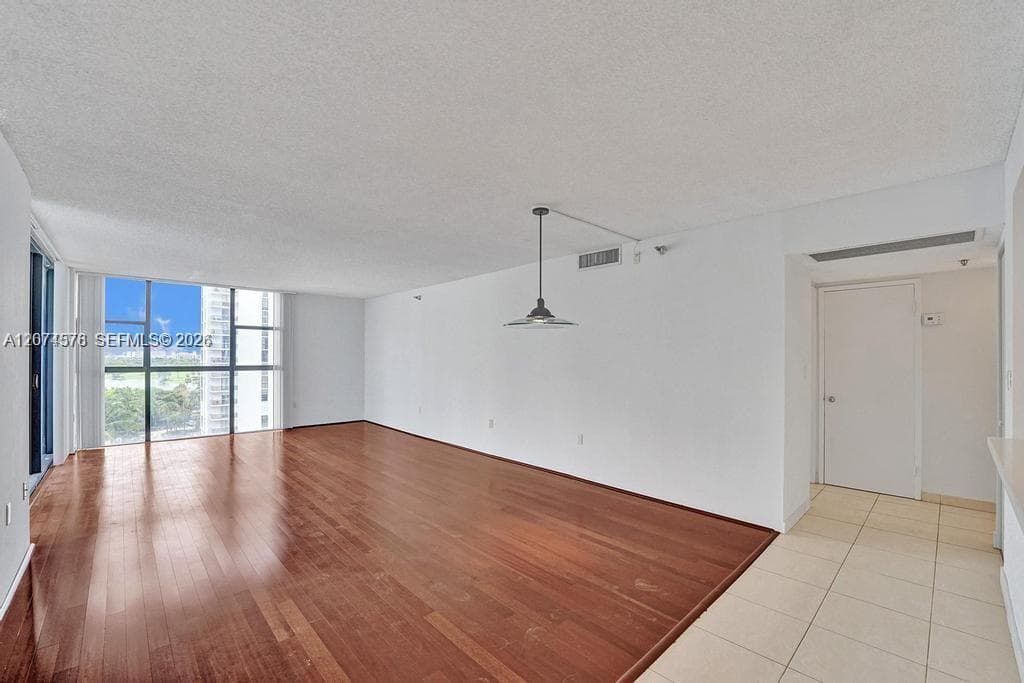 WATERVIEW CONDO · #938 in Aventura - Photo 25