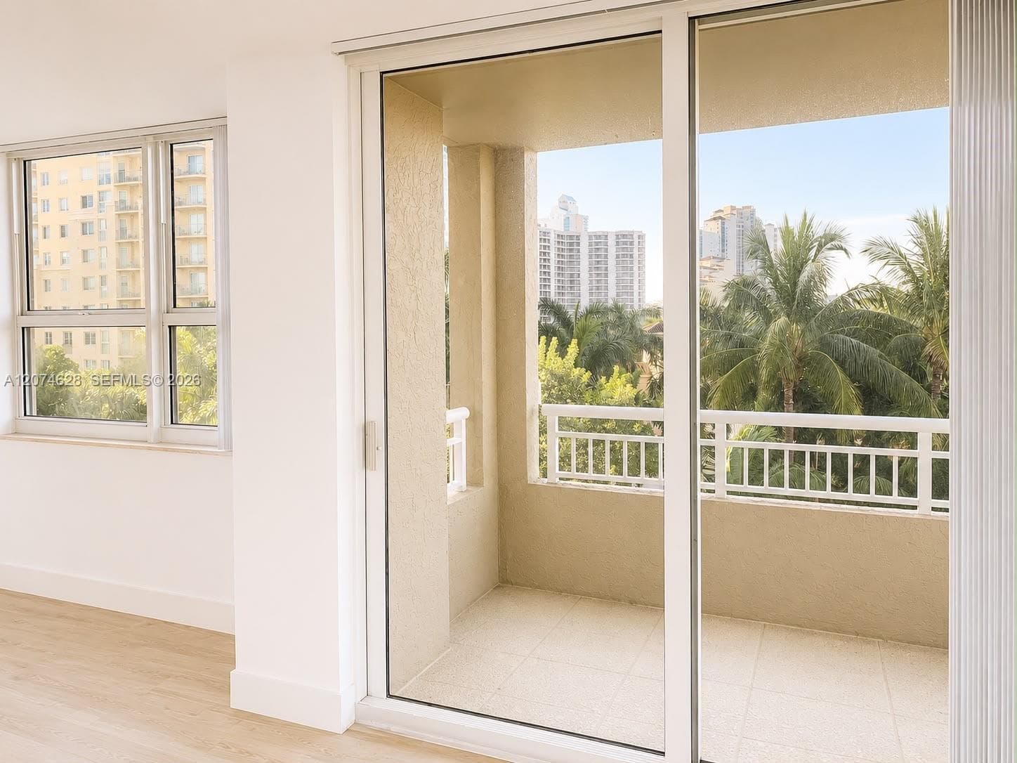 TURNBERRY ON THE GREEN CO · #408 in Aventura - Photo 5