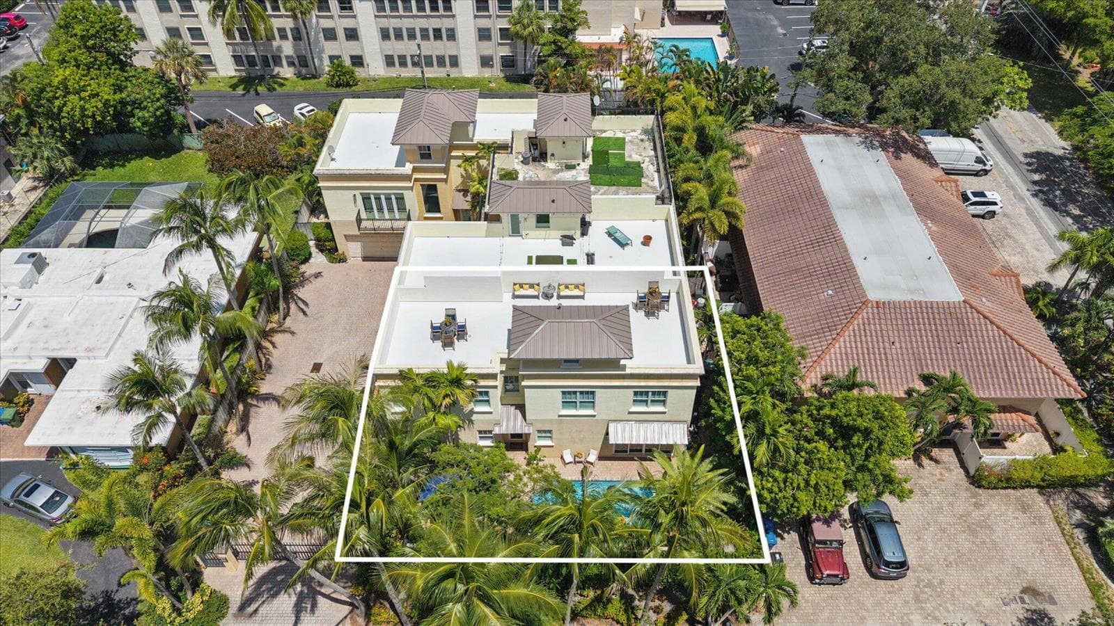 34-Bertanzetti-608 NE 11th Ave-34