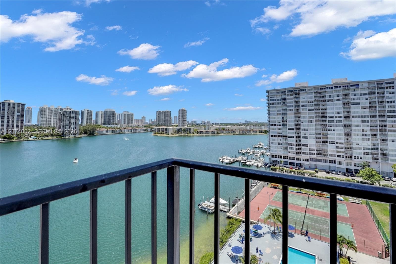 COMMODORE PLAZA CONDO · #1114 in Aventura - Photo 2