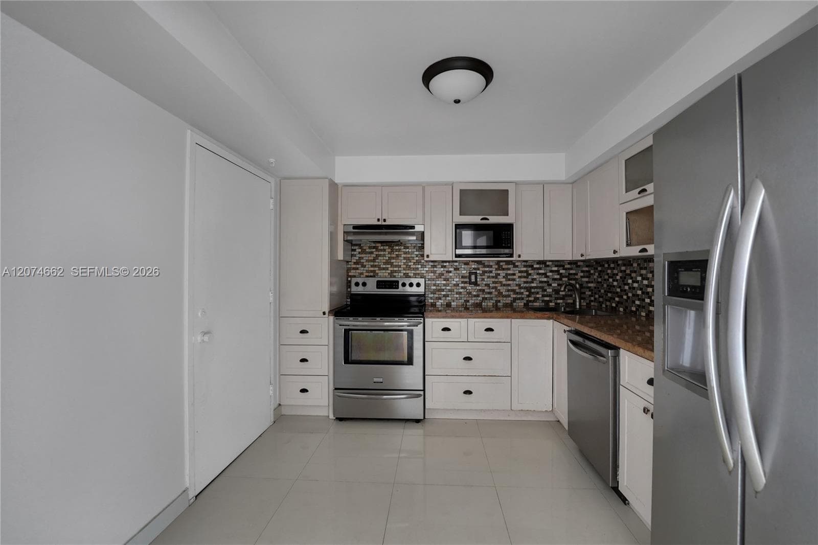 COMMODORE PLAZA CONDO · #1114 in Aventura - Photo 10