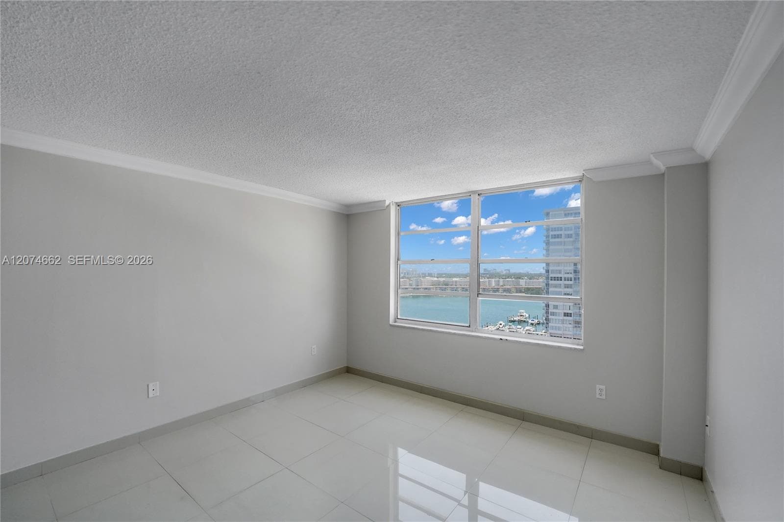 COMMODORE PLAZA CONDO · #1114 in Aventura - Photo 29