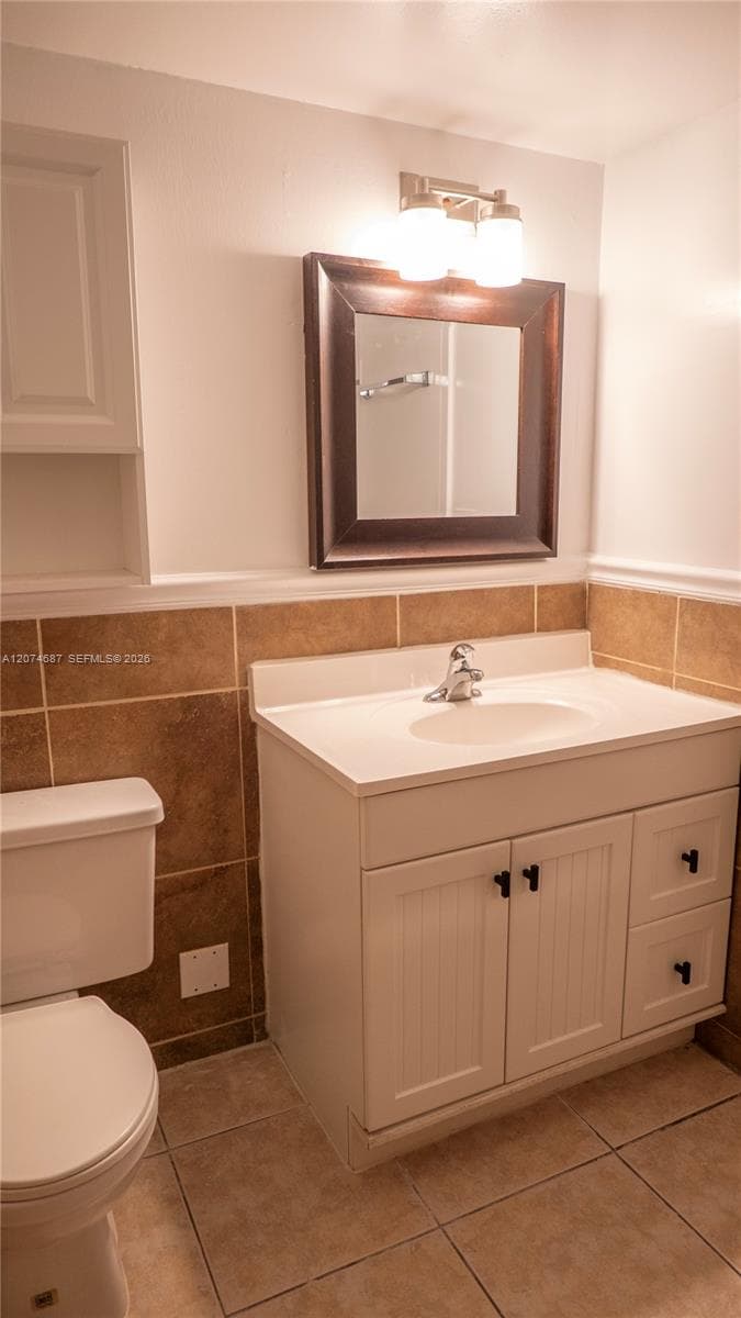 WOODSIDE APTS CONDO · #B621 in North Miami Beach - Photo 16