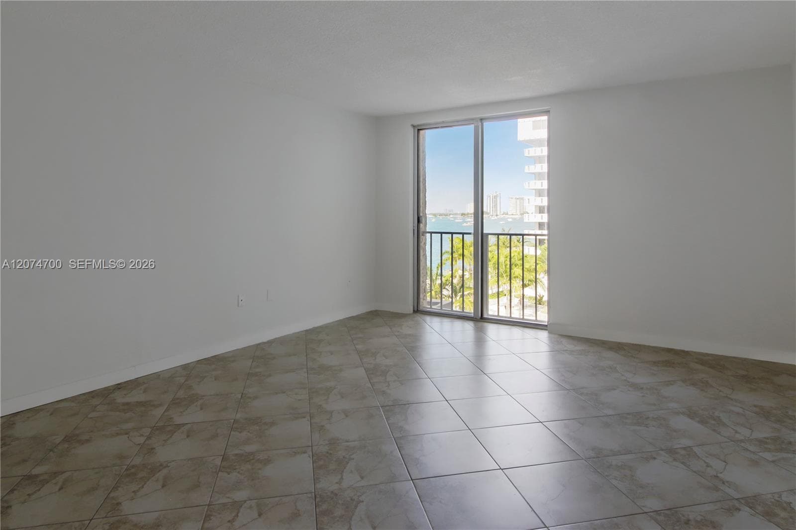 THE SOUTH BAY CLUB · #509 in Miami Beach - Photo 2
