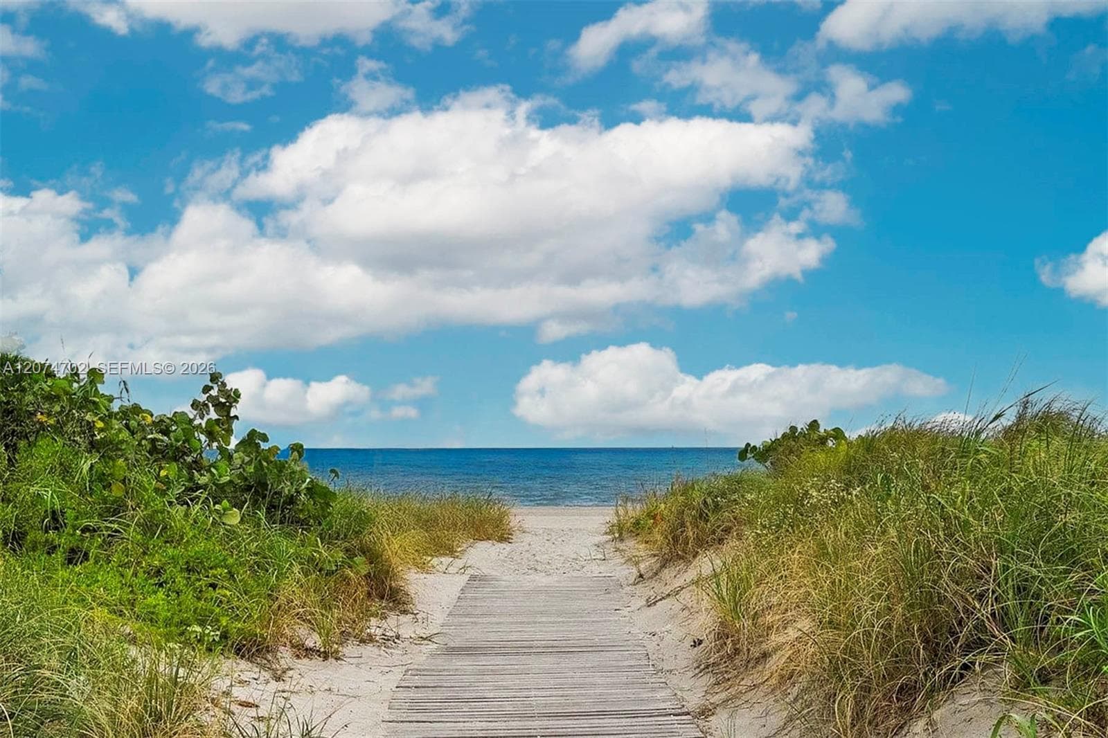 Commodore Club South · #902 in Key Biscayne - Photo 13