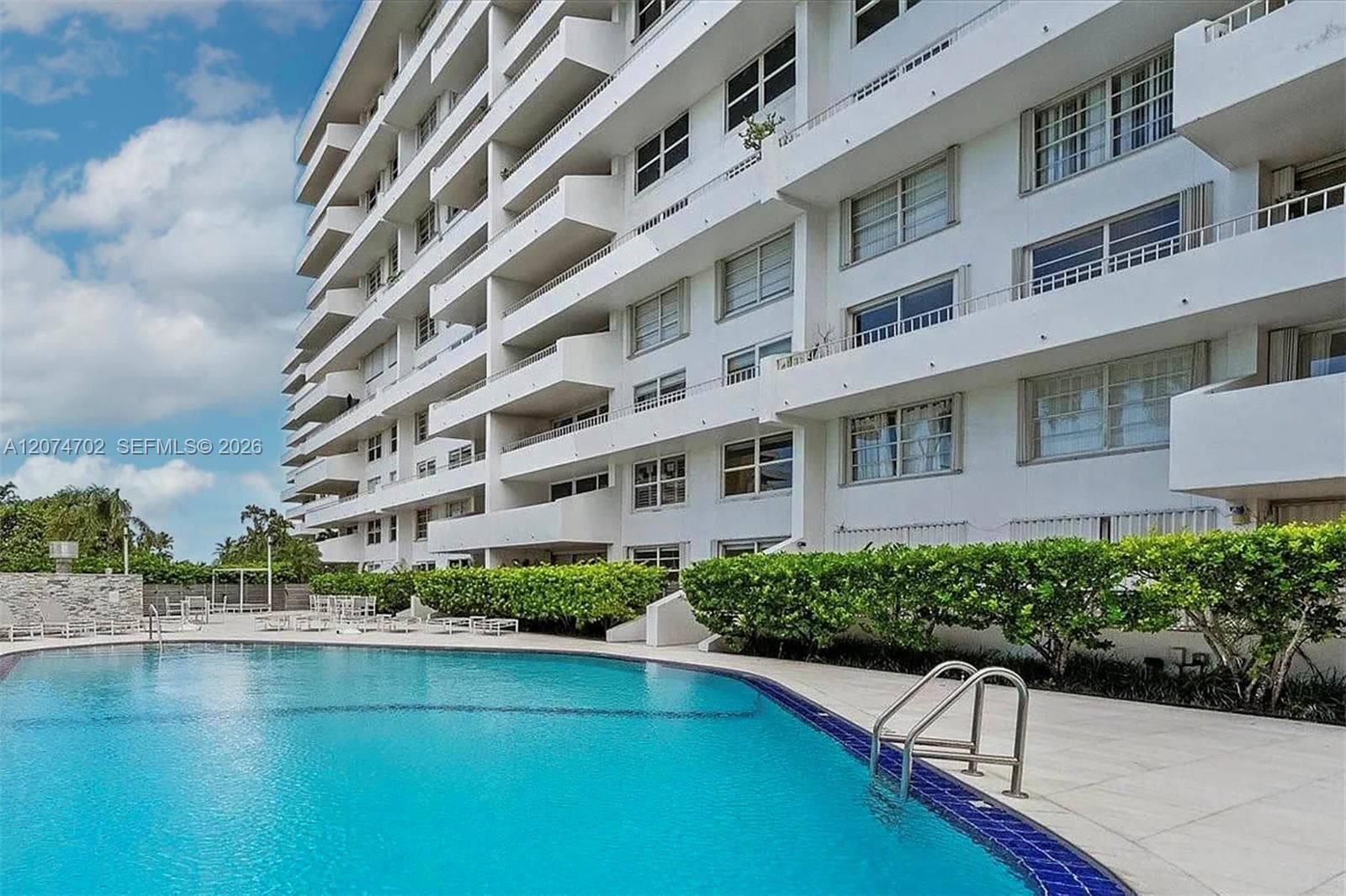 Commodore Club South · #902 in Key Biscayne - Photo 24