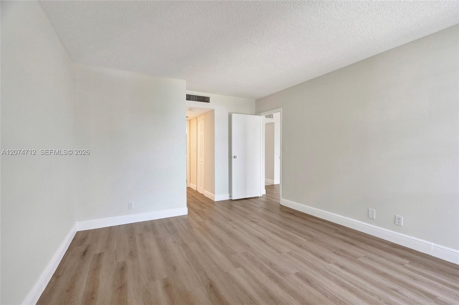 ENSENADA CONDO · #EI403 in Aventura - Photo 17