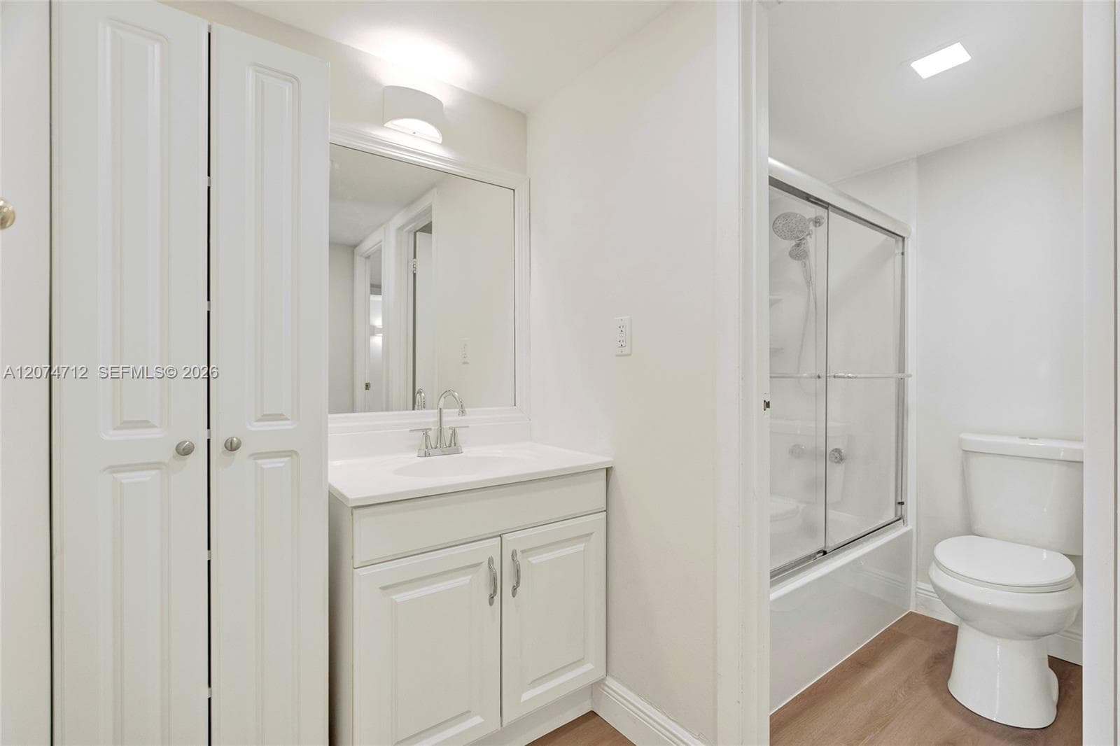 ENSENADA CONDO · #EI403 in Aventura - Photo 22