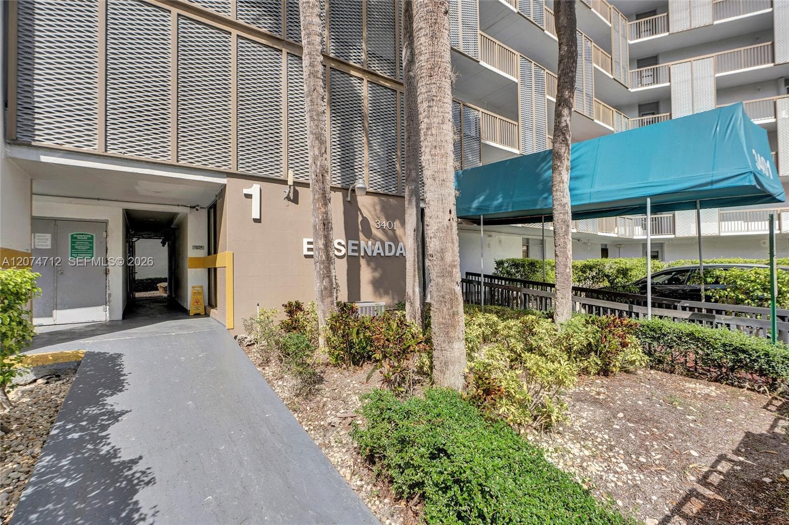 ENSENADA CONDO · #EI403 in Aventura - Photo 35