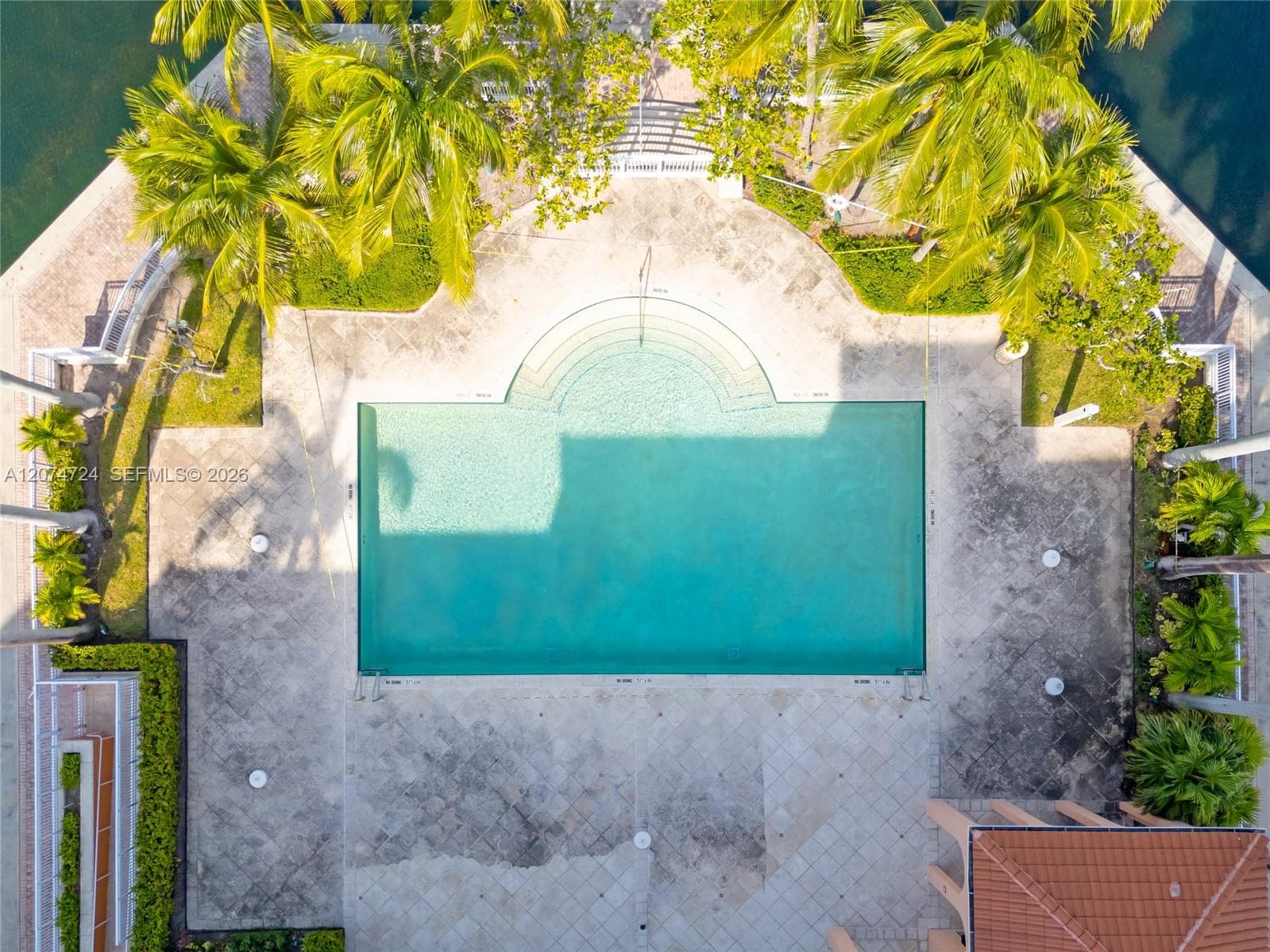 LAKE VILLA TWO CONDO · #PH-1 in Key Biscayne - Photo 39
