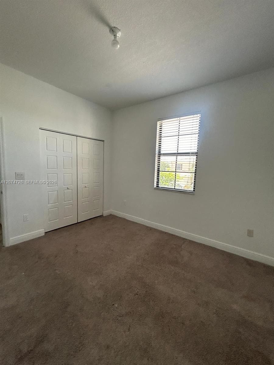 731 NE 193rd St #731 photo 13