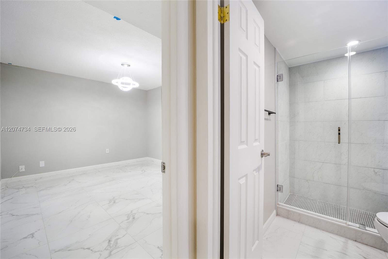 SAMARI LAKE EAST CONDO · #2102 in Hialeah Gardens - Photo 3