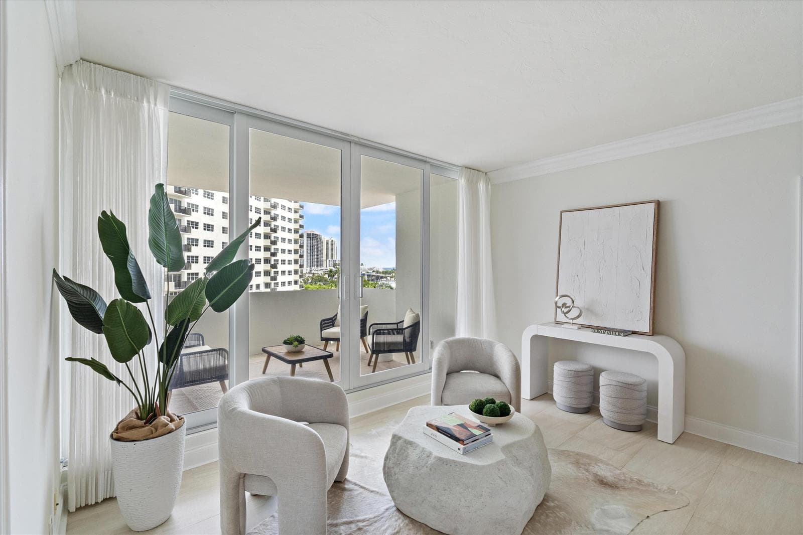 05-333 Sunset Drive Unit 502 Ft. Lauderd