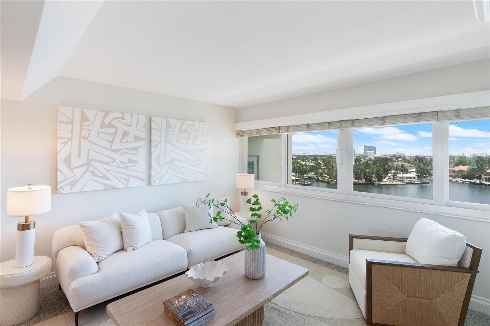 08-333 Sunset Drive Unit 502 Ft. Lauderd