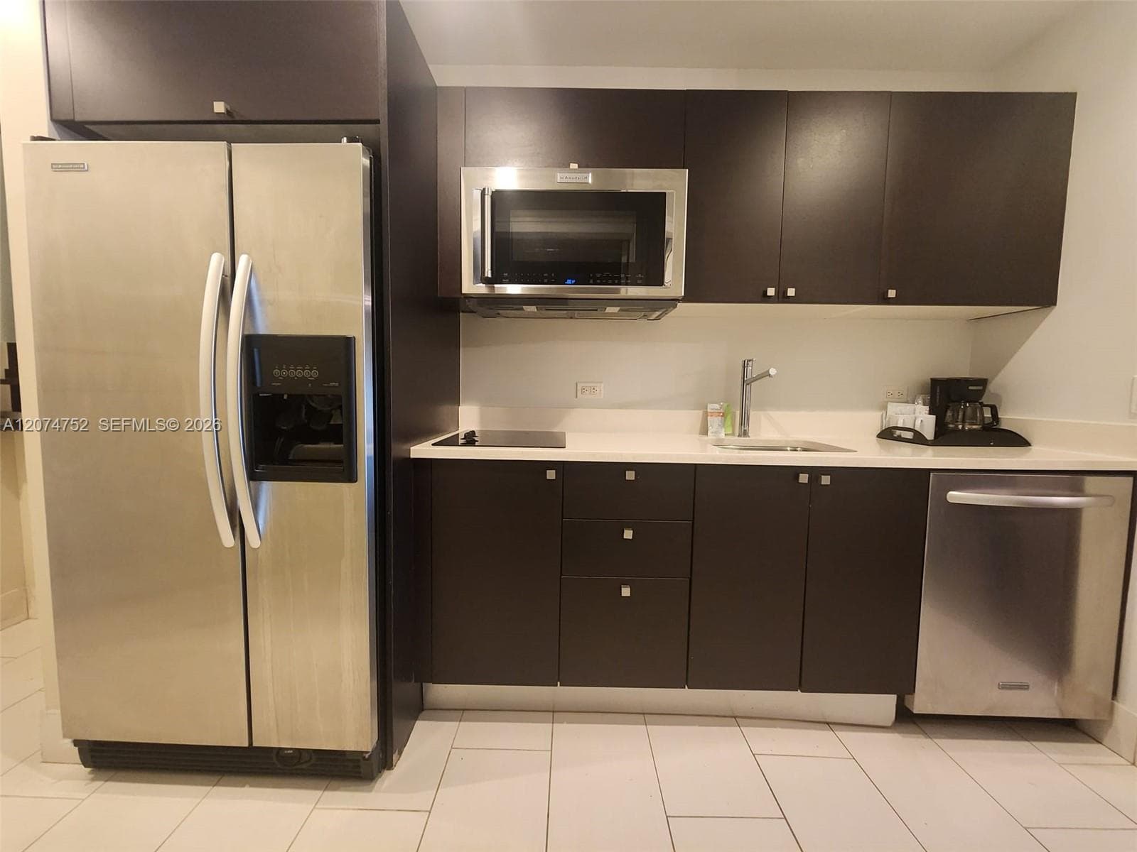 THE BLUE A RESORT HOTEL C · #614 in Doral - Photo 8