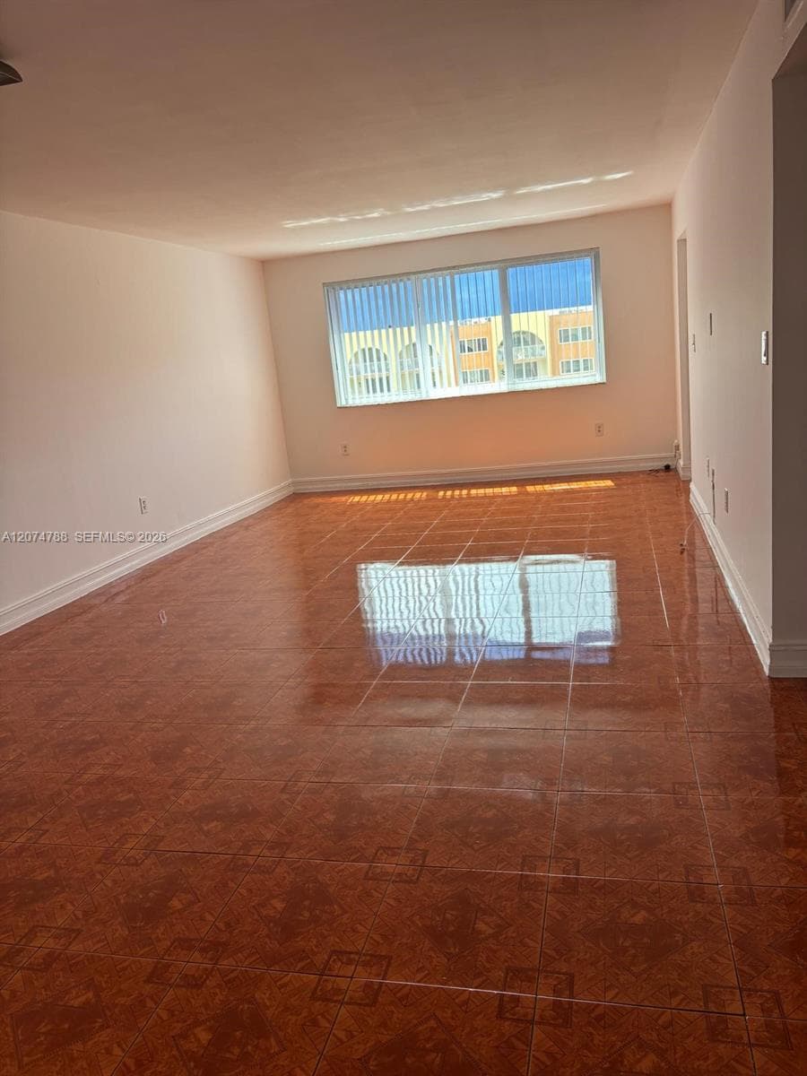 CORAL GATE WEST CONDO · #4-515 in Hialeah - Photo 5