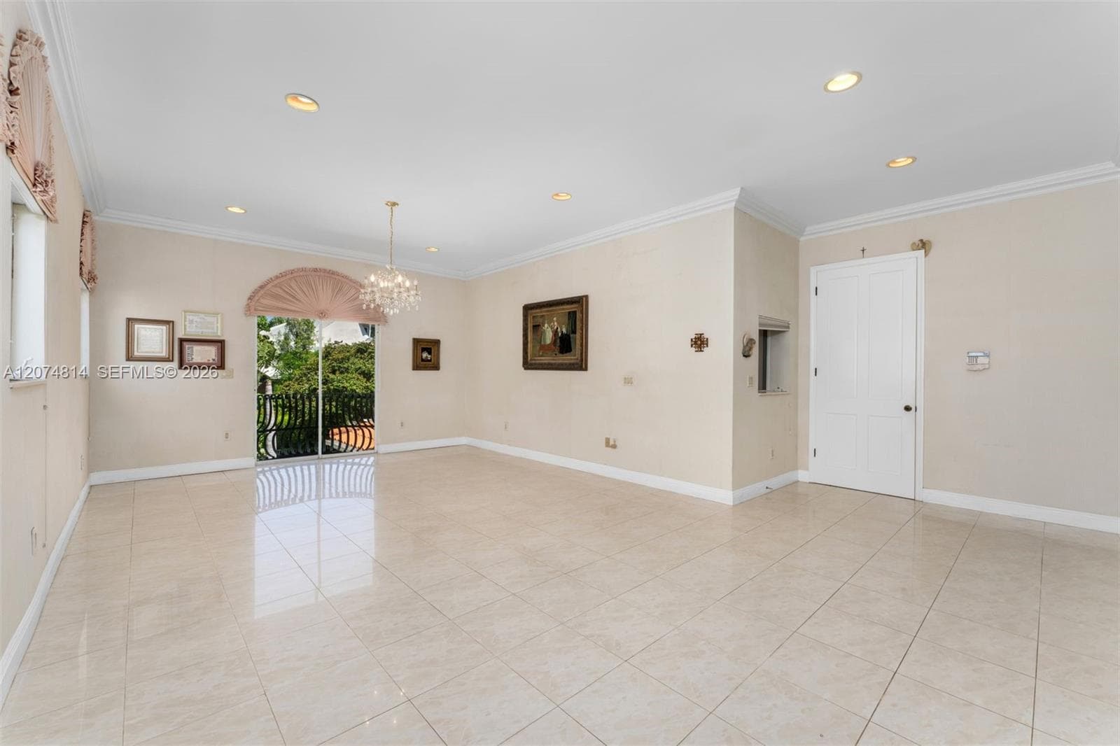 501 Bay Lane photo 23