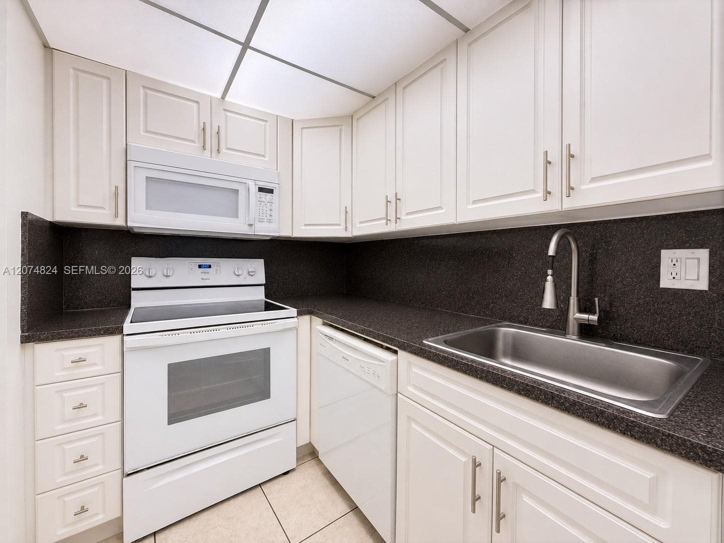 TOLEDO VILLAS · #410-6 in Miami - Photo 1
