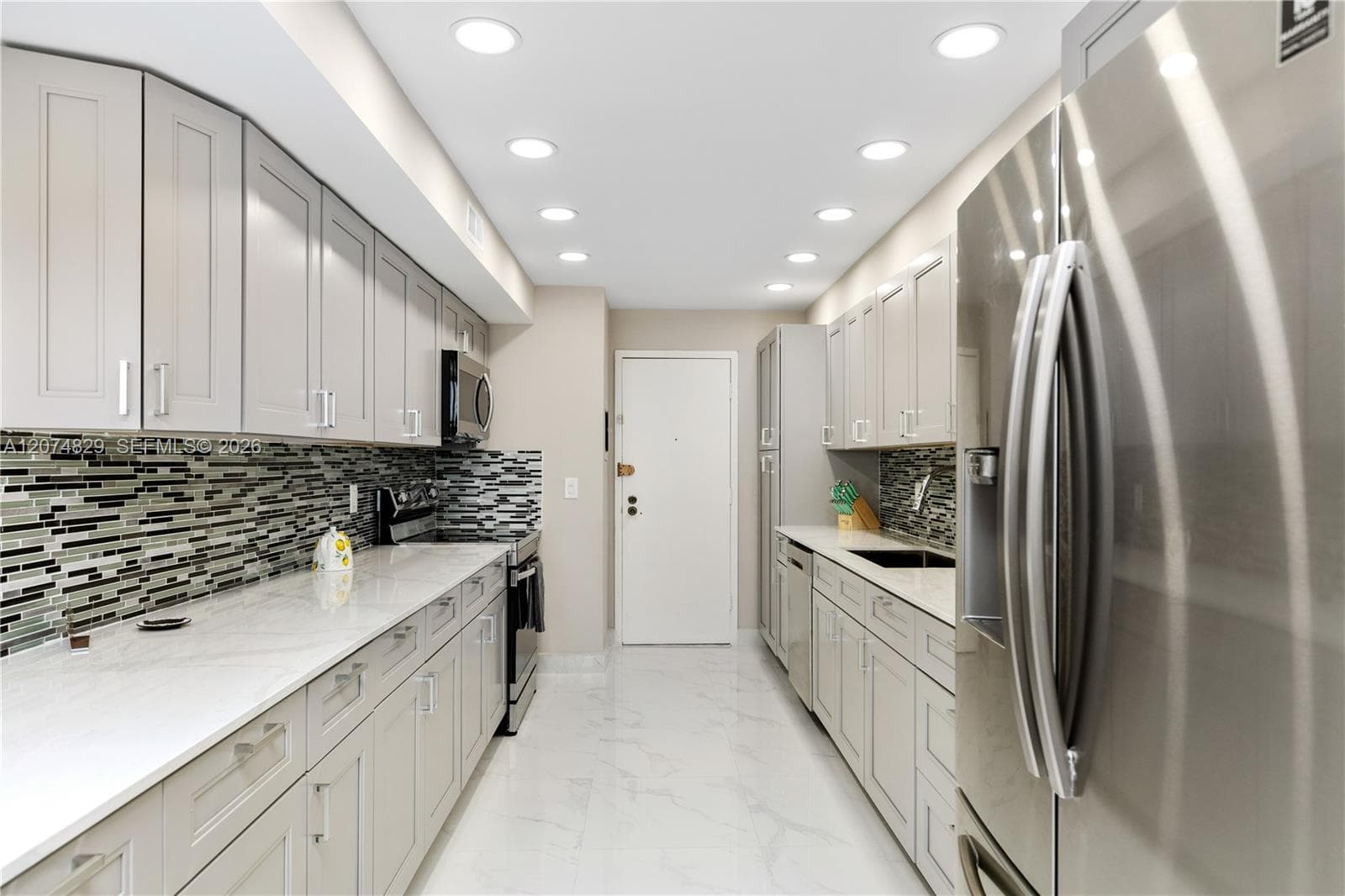 LA MER · #406 in Hallandale Beach - Photo 17