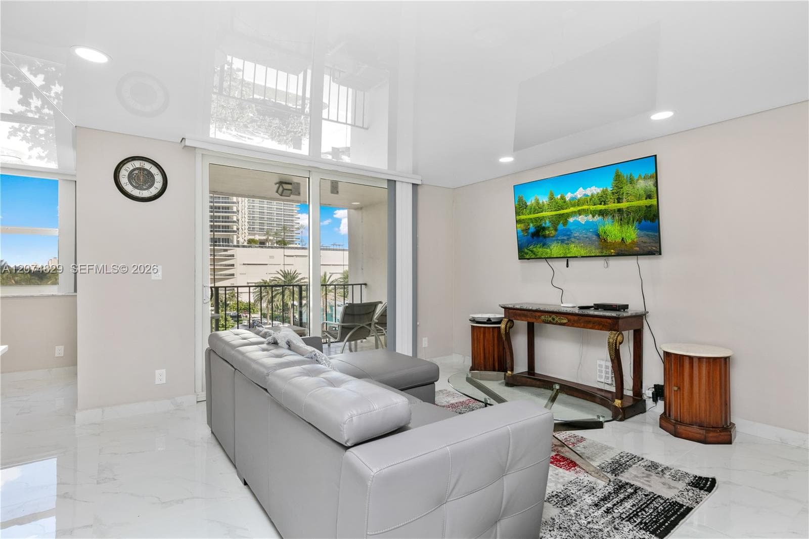 LA MER · #406 in Hallandale Beach - Photo 3