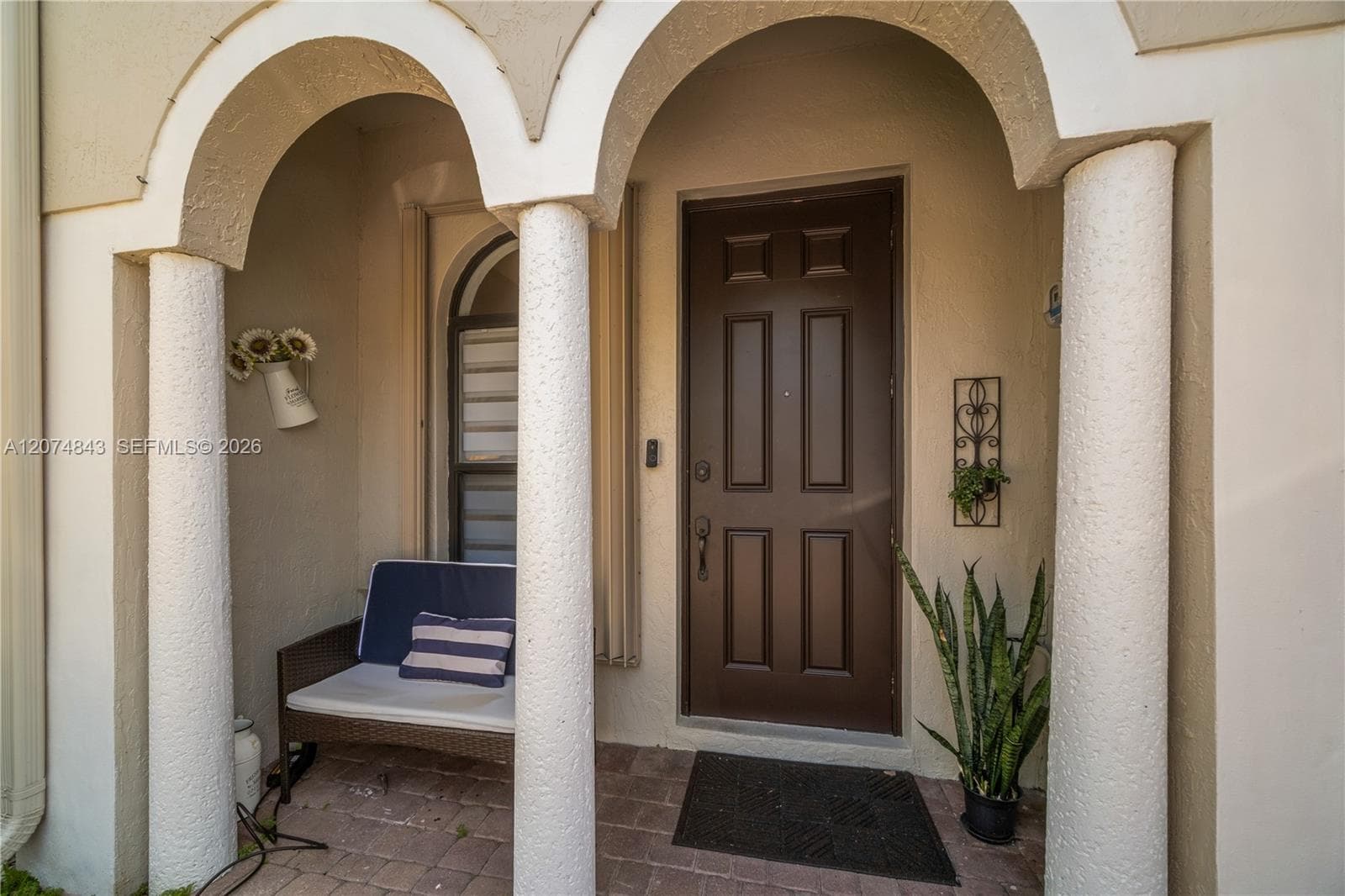 10334 NW 30th Ter photo 3