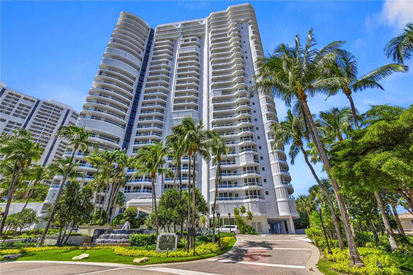 ATLANTIC III AT THE POINT · #604 in Aventura - Photo 27