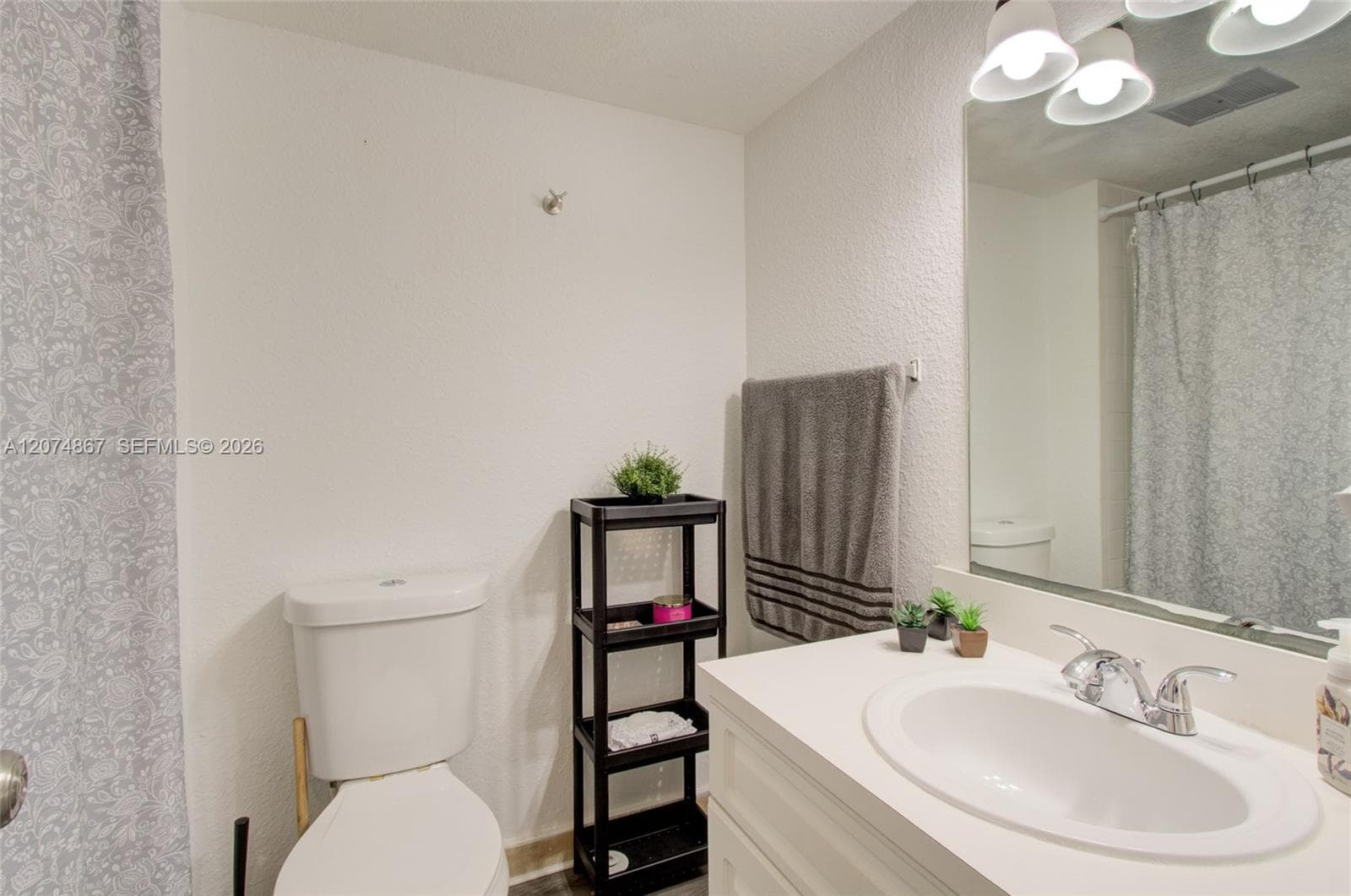 DORAL GARDENS CONDO · #2D in Doral - Photo 18