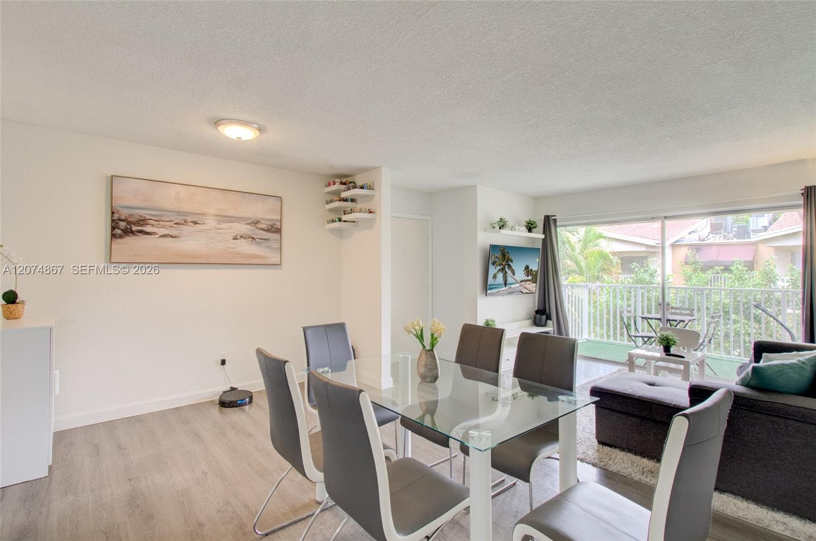 DORAL GARDENS CONDO · #2D in Doral - Photo 4