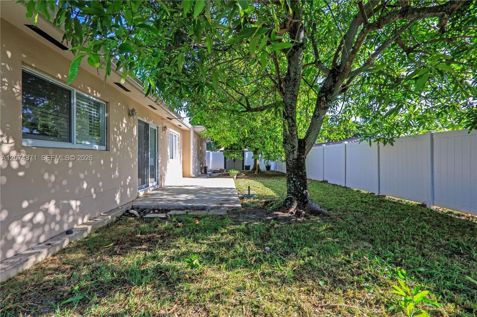 225 SW 102nd Pl photo 9