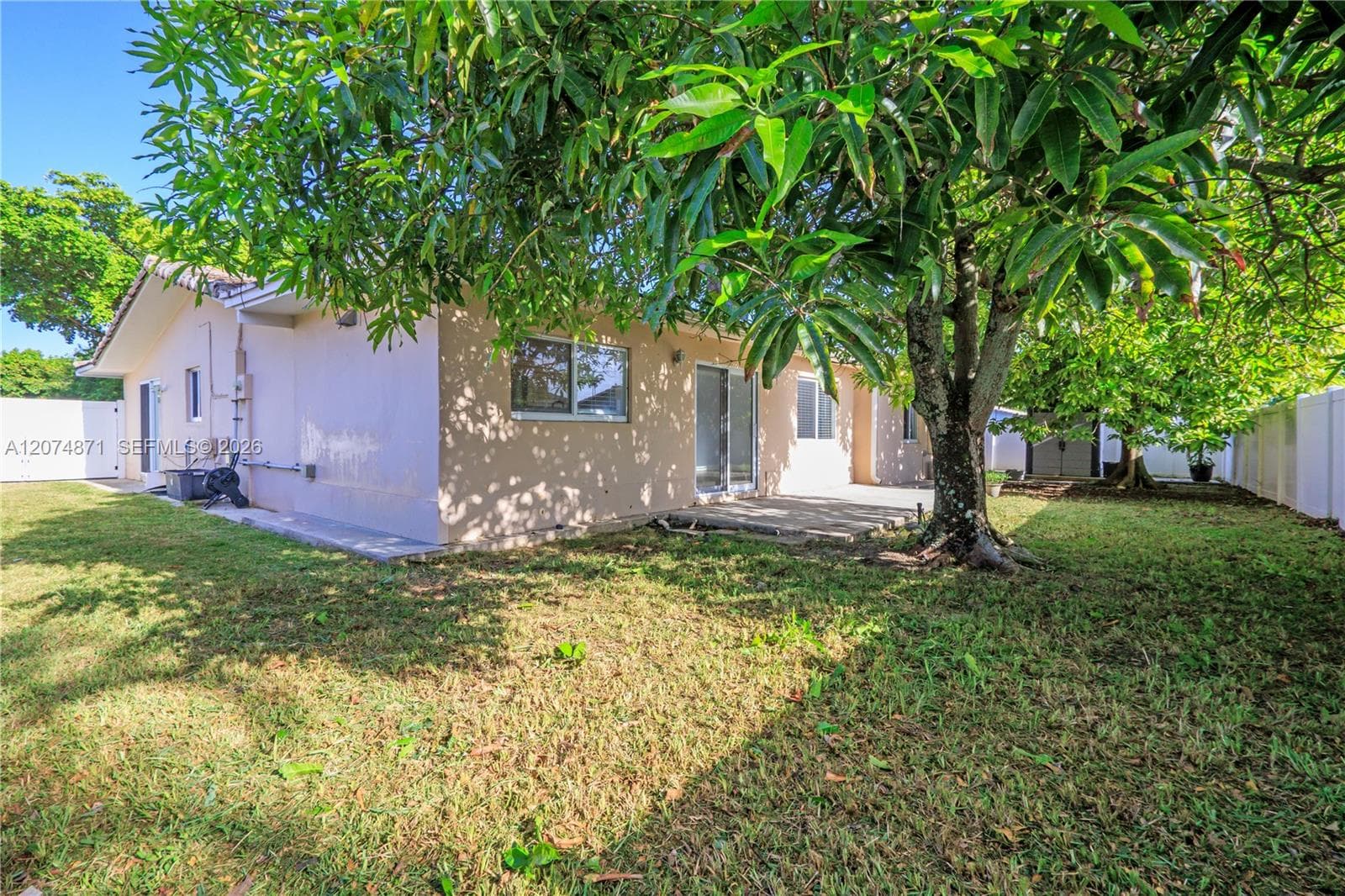 225 SW 102nd Pl photo 8