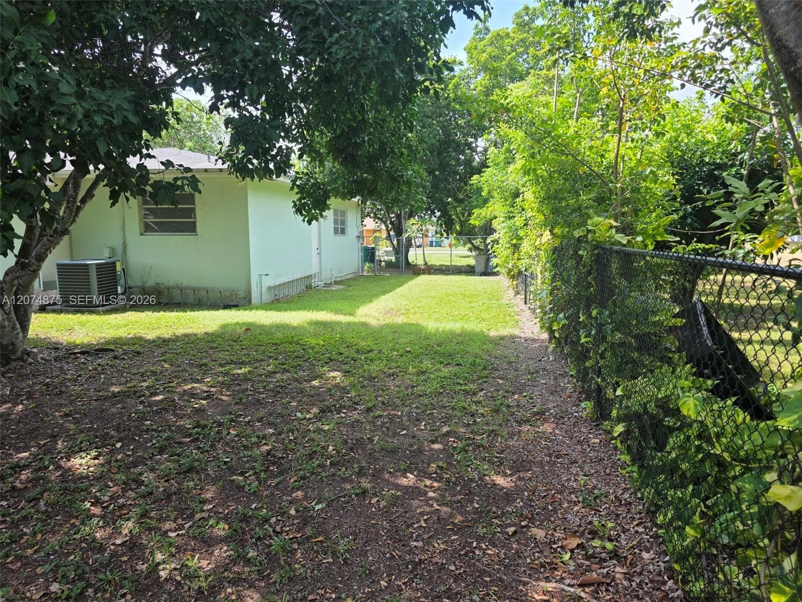 15905 SW 280th St photo 5