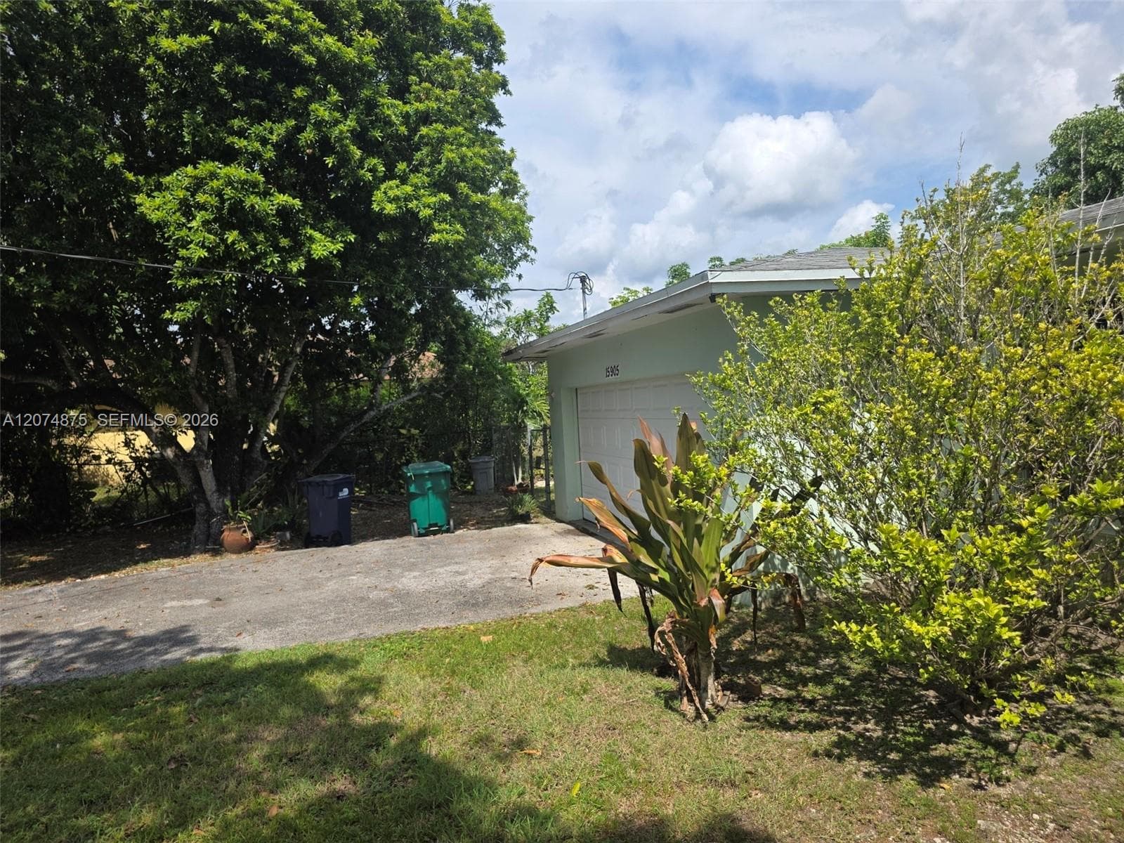 15905 SW 280th St photo 18
