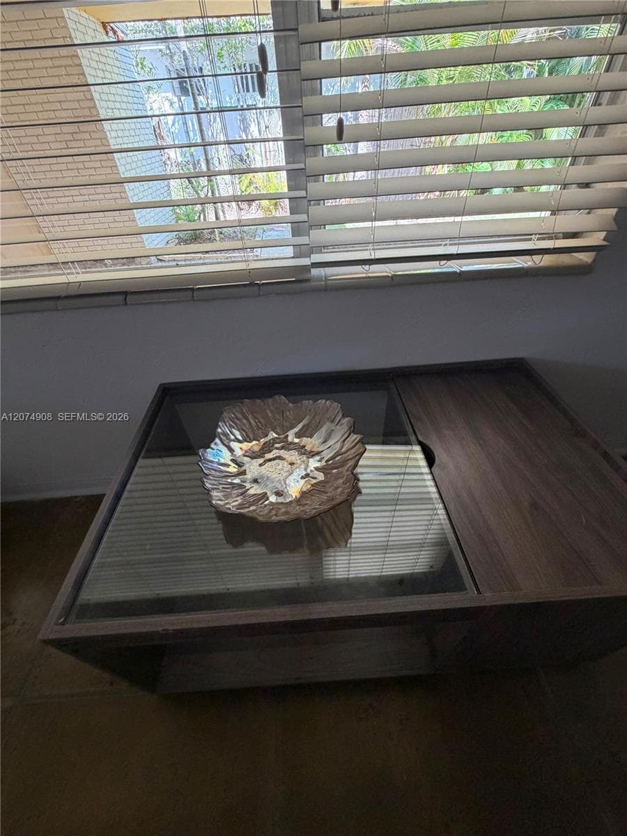 935 Polk St #0 photo 7