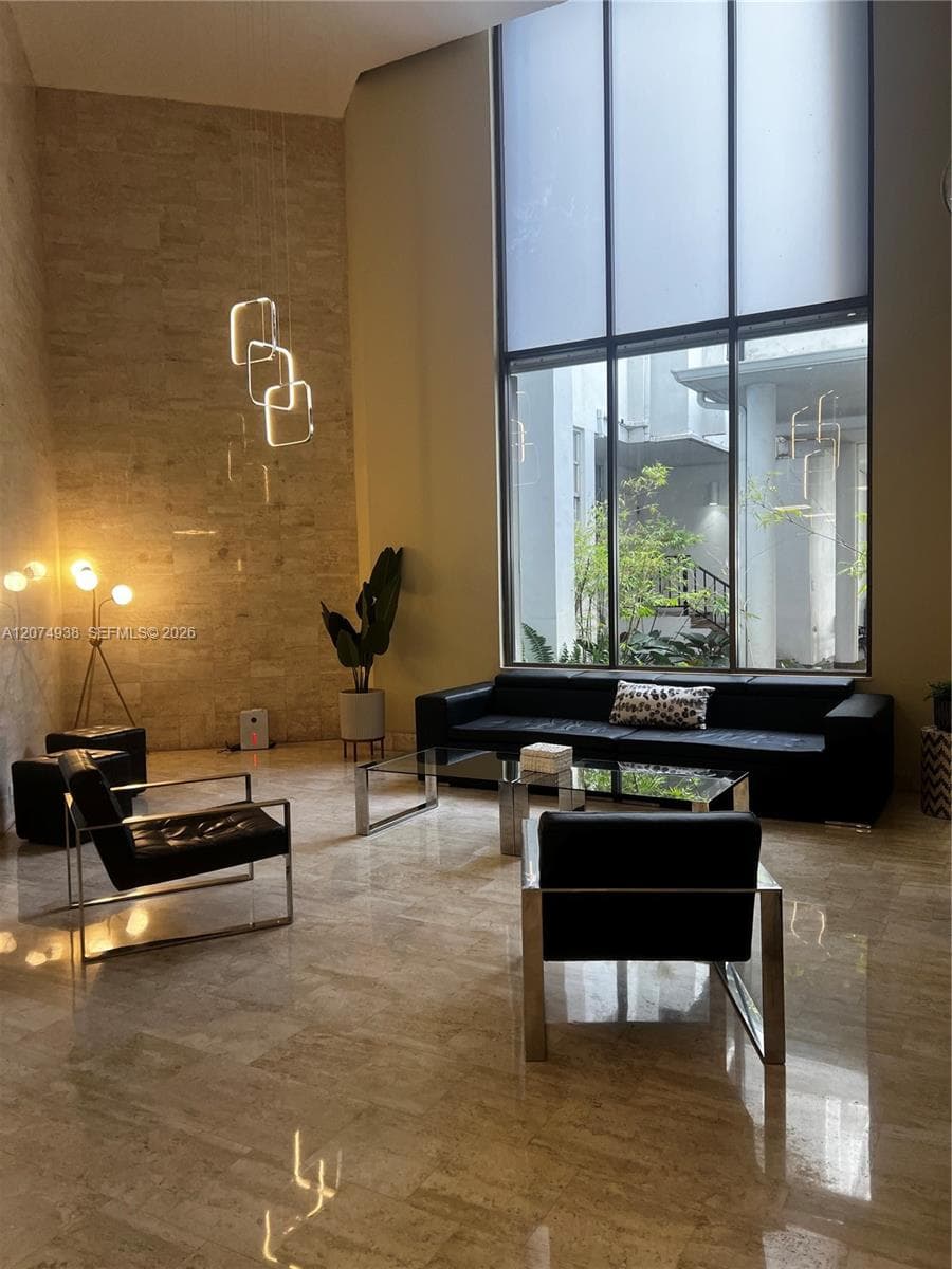 COMMODORE PLAZA CONDO · #807 in Aventura - Photo 1